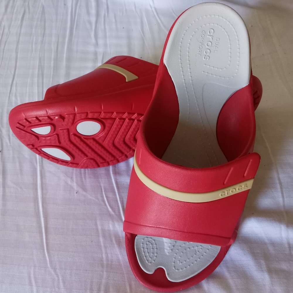 New Crocs Comfort Slide Sandals